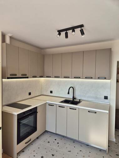 Продажба - Апартамент във Възраждане 3,  Варна