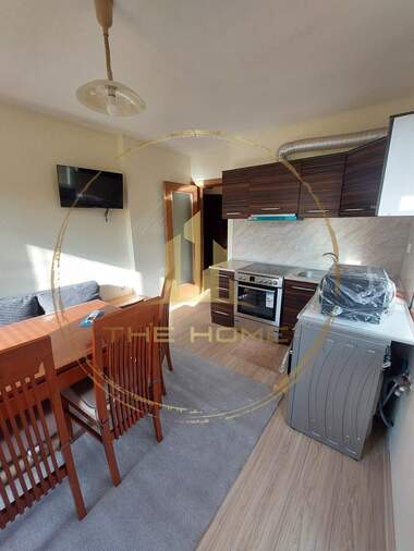 Kira - Apartman olarak Liatno kino Trakia,  Varna