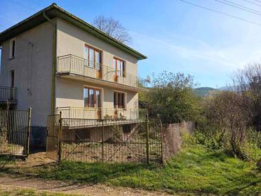 For sale - House in Glogovica,  Pernik