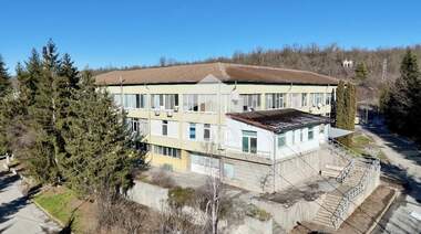 Închiriere - Depozit în Promișlena zona - Zapad,  Veliko Tărnovo