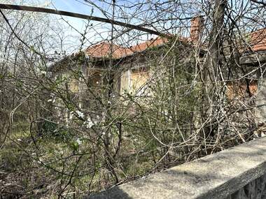 For sale - House in Gradina,  Plovdiv