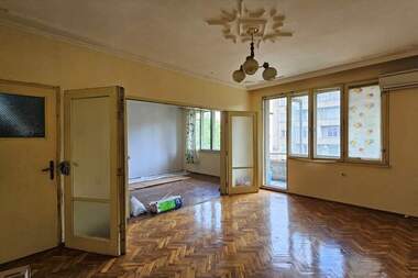 For sale - Apartment in Center,  Shumen