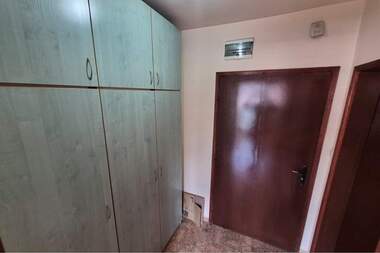 Închiriere - Apartament în Hășove,  Ruse