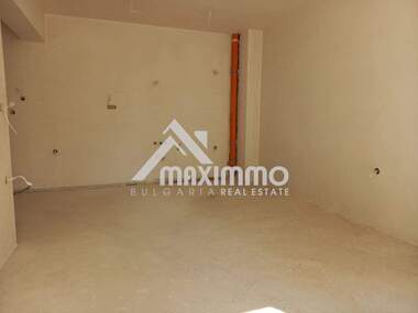 Satış - Apartman olarak Liatno kino Trakia,  Varna