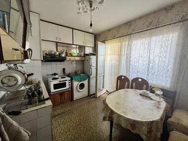 Vânzare - Apartament în Rodina 1,  Ruse