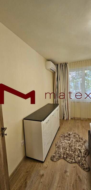 For rent - Apartment in Okrajna bolnica - Generali,  Varna
