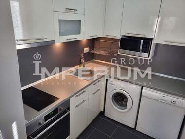 For rent - Apartment in VINS - Cherven ploshtad,  Varna