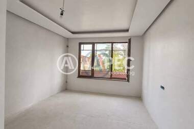For sale - Apartment in Nadejda 2,  Sofia