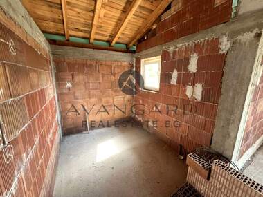 For sale - House in Brestovica,  Plovdiv