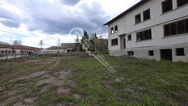 Продажба - Сграда в Елена,  Велико Търново