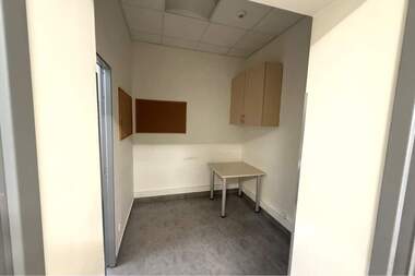 For rent - Store in Center,  Shumen