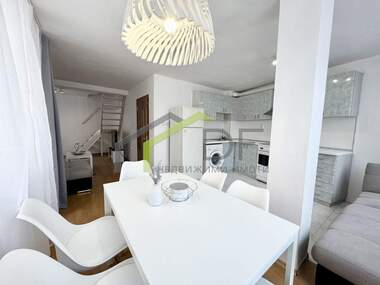 Închiriere - Apartament în Center,  Varna