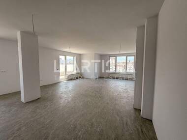 Verkauf - Wohnung in Mladost-4,  Sovia