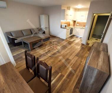 Închiriere - Apartament în Kamenița 2,  Plovdiv
