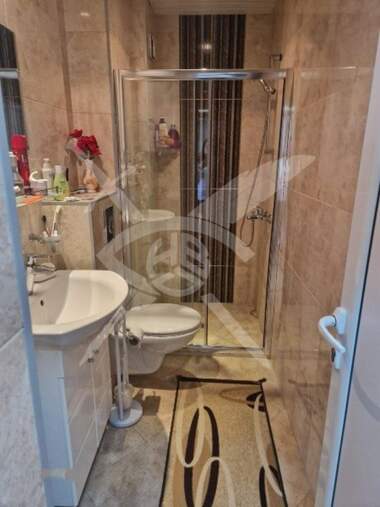 Продажа - Квартира в Айтос,  Бургас