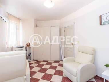 Ενοίκιο - Διαμέρισμα σε Център,  Варна
