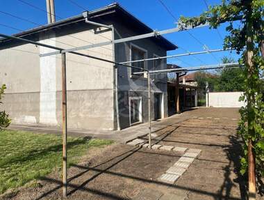 Продажба - Къща в Чешнегирово,  Пловдив