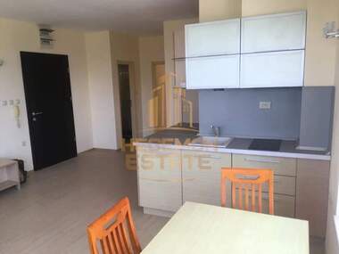 Vânzare - Apartament în Golden Sands,  Varna