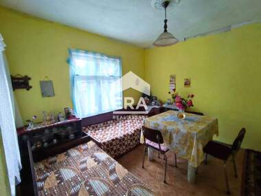 For sale - House in Knijovnik,  Haskovo
