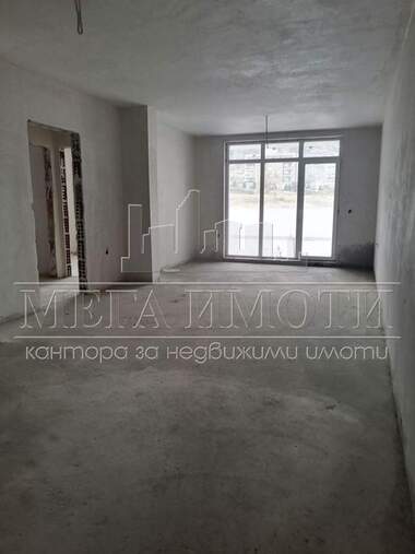 Продажба - Апартамент в Ново Село,  Сливен
