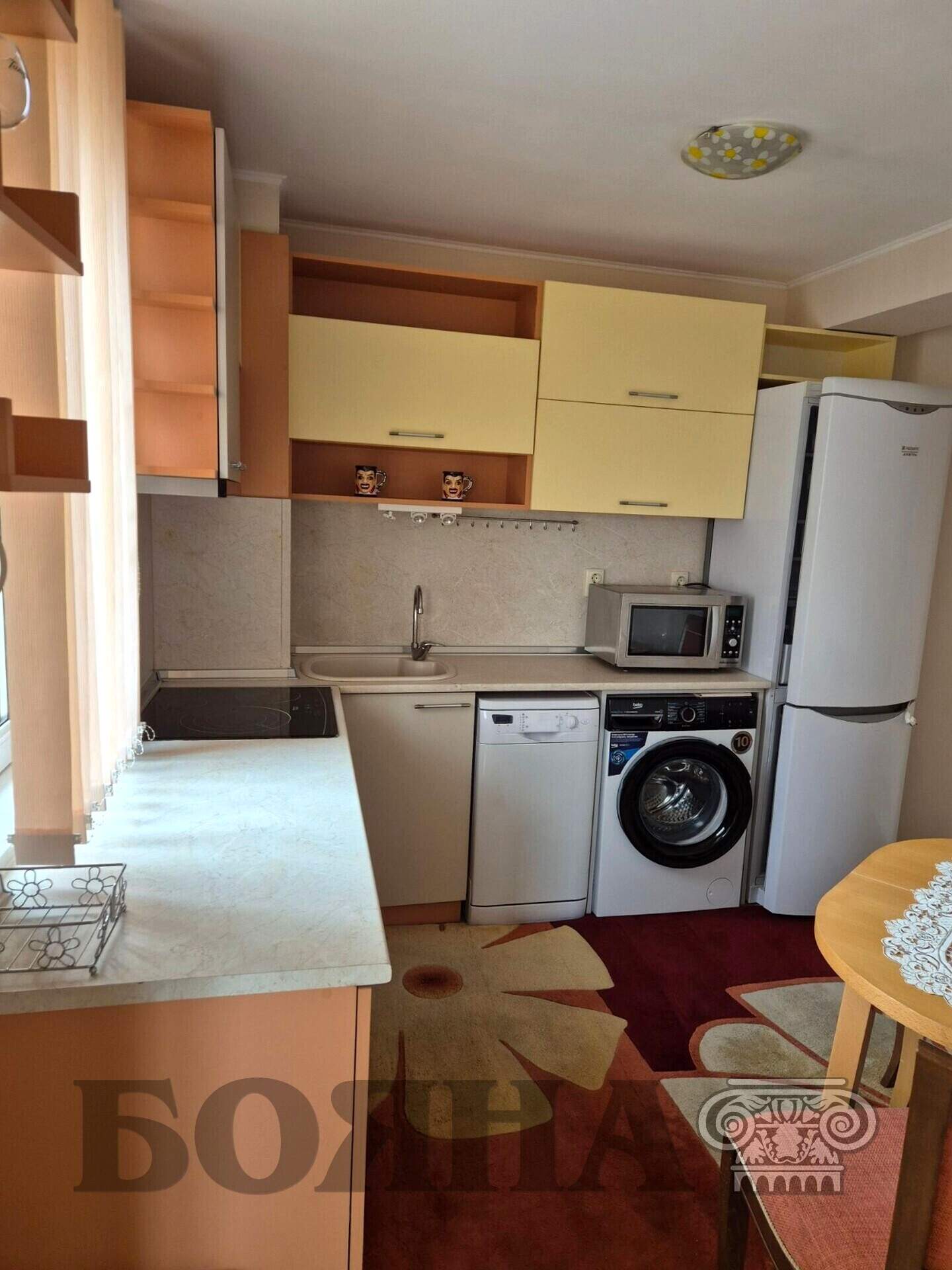 Üç odalı Apartman olarak Ialta, Ruse – fotoğraf 10