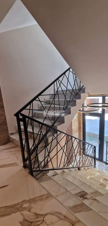 Vânzare - Apartament în Kiuceuk Parij,  Plovdiv