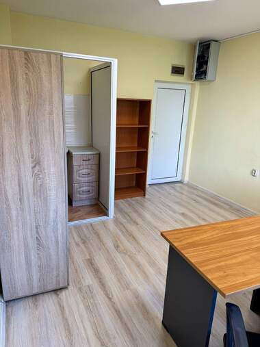 Продажба - Офис в Център,  Велико Търново