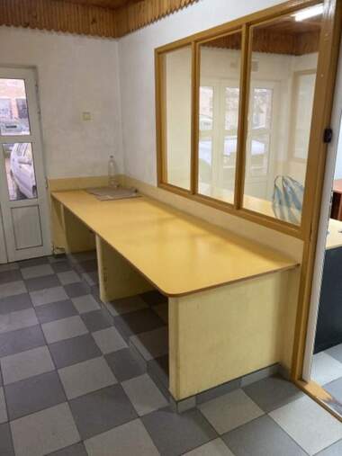 Vânzare - Depozit/Birou/Magazin/Spațiu industrial/Service auto/Spațiu de depozitare în Skladova baza,  Vrața