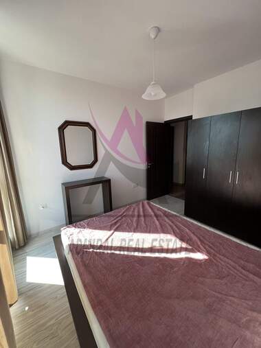 Închiriere - Apartament în Văzrajdane 1,  Varna