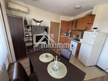 For sale - Apartment in Kolhozen pazar,  Varna