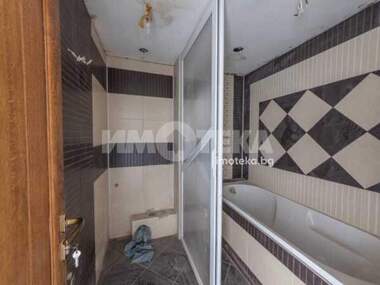 For sale - Apartment in Levski,  Varna