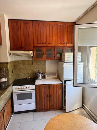For sale - Apartment in Troian,  Lovech