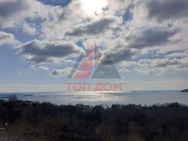Închiriere - Apartament în Ceaîka,  Varna