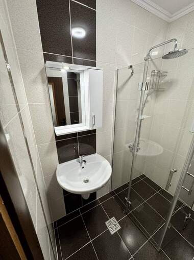 Miete - Wohnung in Bratia Miladinowi,  Burgas