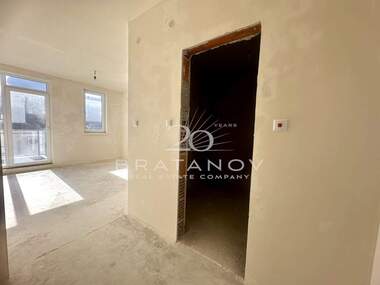 Verkauf - Wohnung in Rawda,  Burgas