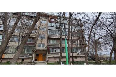 Продажа - Квартира в Младост 2,  Варна
