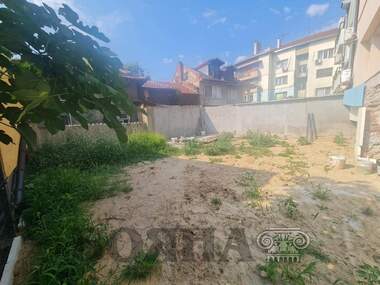 Închiriere - Etaj din casă în Wider Center,  Ruse