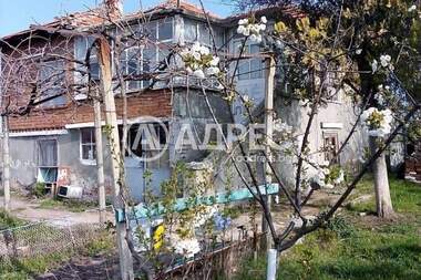 Продажа - Дом у Козарево,  Ямбол