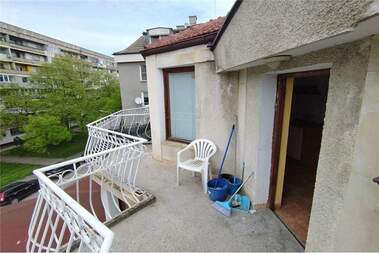 Închiriere - Apartament în Hășove,  Ruse