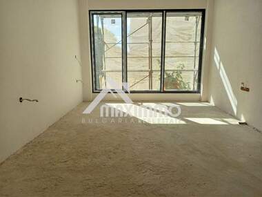 Satış - Apartman olarak Liatno kino Trakia,  Varna