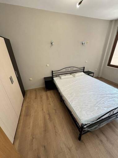 Miete - Wohnung in Bratia Miladinowi,  Burgas