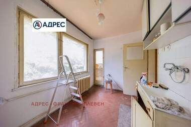 Verkauf - Wohnung in Zentar,  Wraza