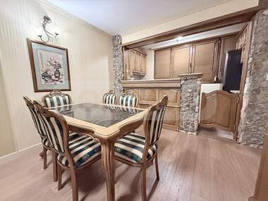 Vânzare - Apartament în Balceik,  Dobrice