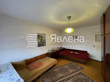 Продажа - Квартира в Карнобат,  Бургас