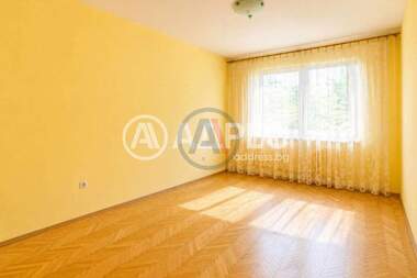 For sale - Apartment in Nadejda 2,  Sofia