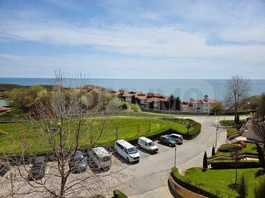Satış - Apartman olarak Topola,  Dobriç