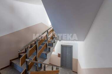 Продажба - Апартамент във Виница,  Варна