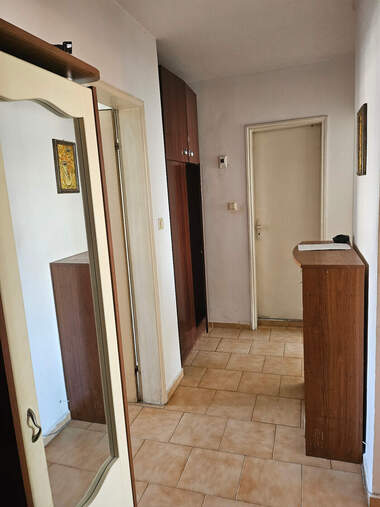 Продажба - Апартамент в Зимно кино Тракия,  Варна