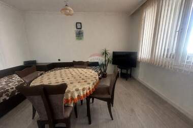 For sale - Apartment in Matematicheskata gimnazia,  Shumen