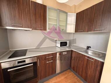 Închiriere - Apartament în Ceataldja,  Varna